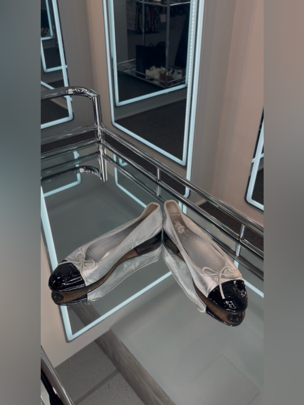 Chanel Ballet Flats - Picture 3 of 11